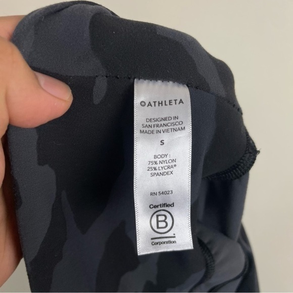 Athleta Salutation‎ Camo Jogger Black - Picture 12 of 13